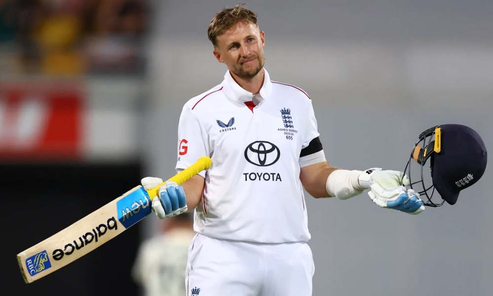 আক্ষেপ ঘুচিয়ে হেইডেনকে ‘নগ্ন’ হওয়া থেকে বাঁচালেন রুট