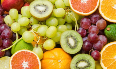 শরীর থেকে খারাপ কোলেস্টেরল বের করে দেয় যে ৫ ফল