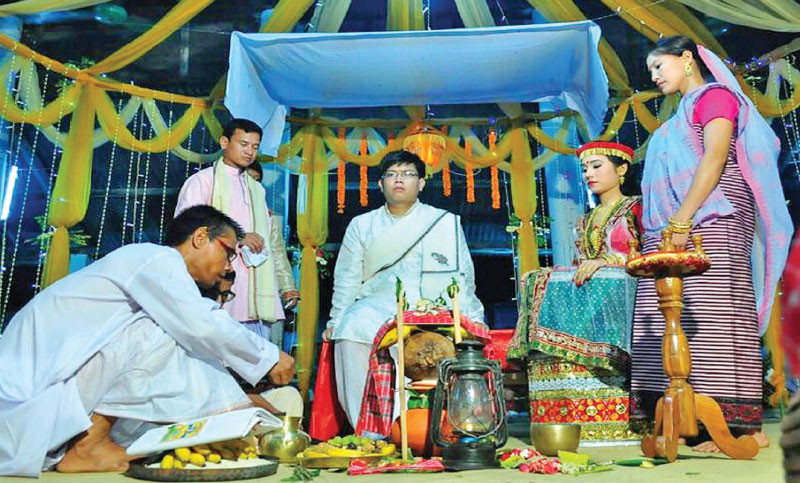 চার ক্ষুদ্র নৃগোষ্ঠীর বিয়ে উৎসব