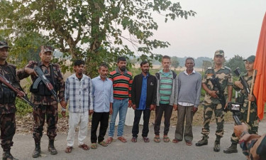 ১৩ মাস কারাভোগ শেষে ভারত থেকে দেশে ফিরলেন ৬ বাংলাদেশি জেলে