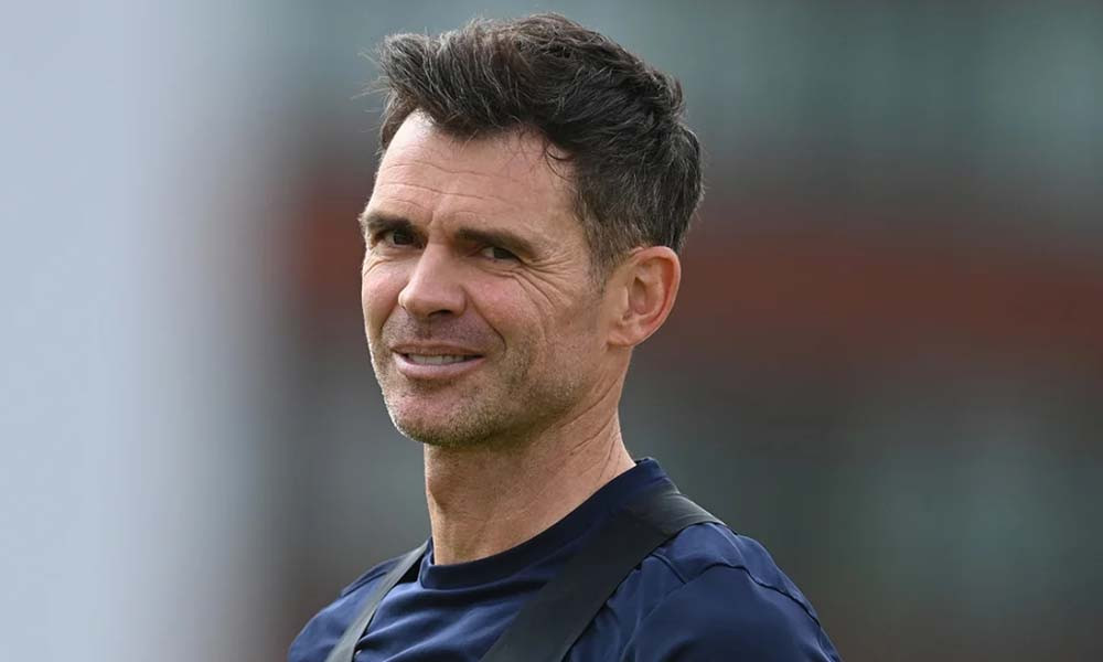 অধিনায়ক হলেন ৪৩ বছর বয়সী অ্যান্ডারসন