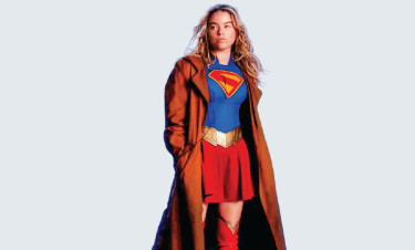 কে এই সুপারগার্ল