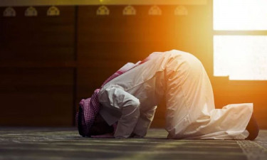 আজকের নামাজের সময়সূচি, ১৩ ডিসেম্বর ২০২৫