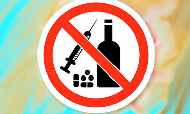 কবরের জমিতে মাদক কারবার