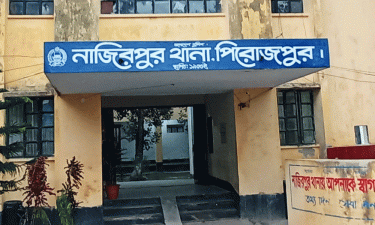 ধান বিক্রি করে বাড়ি ফেরা হলো না টমটম চালকের