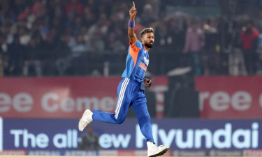 হার্দিকের কীর্তির রাতে বড় জয় ভারতের