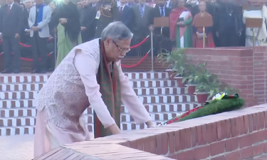 বিজয় দিবসে জাতীয় স্মৃতিসৌধে রাষ্ট্রপতির শ্রদ্ধা