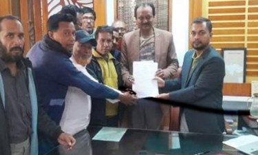 নাটোর-১ আসনে মনোনয়নপত্র উত্তোলন করলেন বিএনপির বহিষ্কৃত নেতা