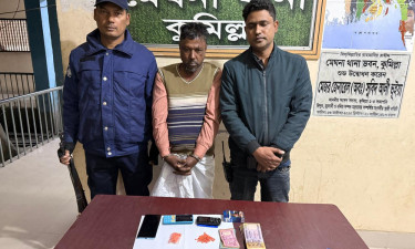 মেঘনায় ইয়াবা ও নগদ টাকাসহ শীর্ষ মাদক ব্যবসায়ী গ্রেপ্তার