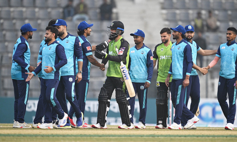 টানা চতুর্থ হারের স্বাদ পেল নোয়াখালী