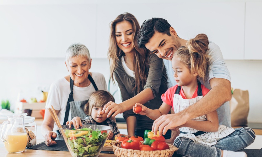 শৈশব থেকে বার্ধক্য, বয়স অনুযায়ী পুষ্টিকর খাবারের গুরুত্ব