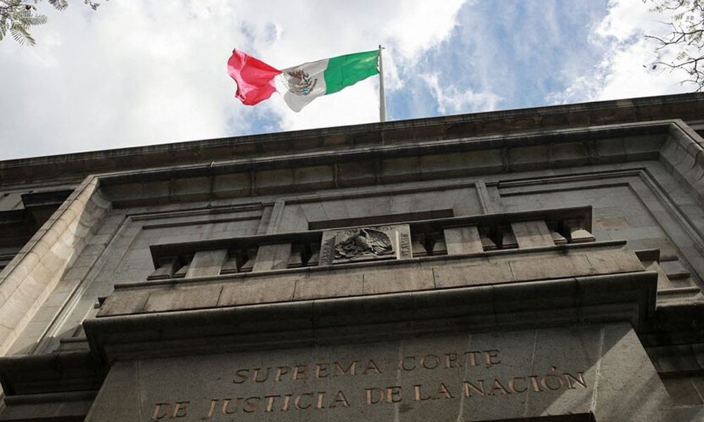 মেক্সিকোর ফুটবল মাঠে সশস্ত্র হামলায় নিহত ১১