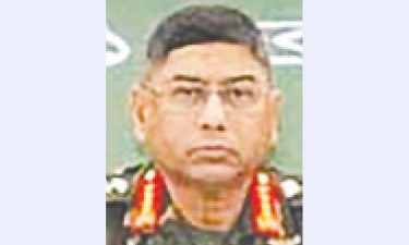 ধৈর্য ও নাগরিকবান্ধব আচরণে দায়িত্ব পালনে জোর সেনাপ্রধানের