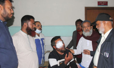 টাকা বিতরণের অভিযোগে বিএনপি-জামায়াত সংঘর্ষ, আহত ৩