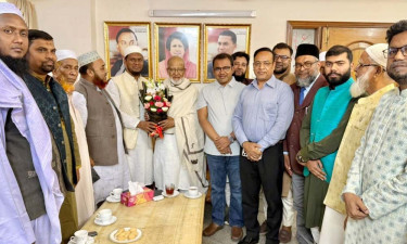 নবনির্বাচিত এমপি ড. মোশাররফকে জামায়াতের পরাজিত প্রার্থীর শুভেচ্ছা