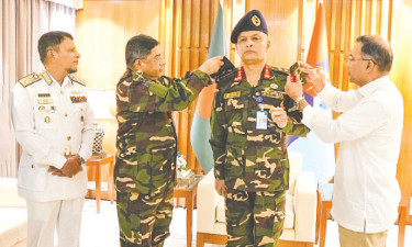 সশস্ত্র বাহিনী বিভাগে প্রথম অফিস প্রধানমন্ত্রী তারেক রহমানের