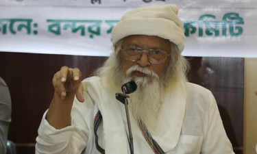 ৫ আগস্টে সরকার পতন, বদলায়নি রাষ্ট্রকাঠামো—বিজয় নাকি পরাজয়?