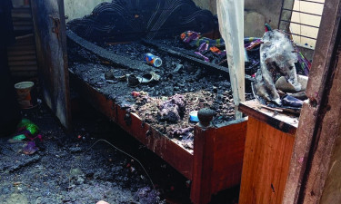 আশ্রয় প্রকল্পের ঘরে আগুন, পুড়ল স্বামীহারা নারীর শেষ আশ্রয়