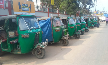 বকশীগঞ্জে জনপ্রতি বাস ভাড়া বাড়ানো হয়েছে ২৯০ টাকা, সিএনজি ১০০ টাকা