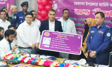 ভোলায় ফ্যামিলি কার্ড পেলেন ২৩৩ নারী