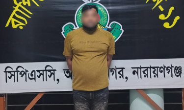 বিদেশি পিস্তলসহ ১৮ মামলার আসামি গ্রেপ্তার