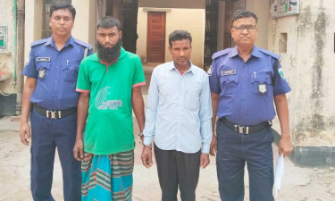 সিরাজগঞ্জে পুলিশ কর্মকর্তাকে মারধর, গ্রেপ্তার ২