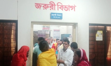 মাদারীপুরে সড়ক দুর্ঘটনায় নিহত বাবা, মা-মেয়েসহ আহত ৫