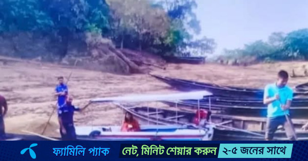 সিলেটে অবৈধভাবে বালু উত্তোলন : ১০ নৌকা ধ্বংস, জরিমানা