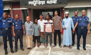 সাটুরিয়ায় সাংবাদিকের গাড়ি ভাঙচুর মামলায় গ্রেপ্তার ৬