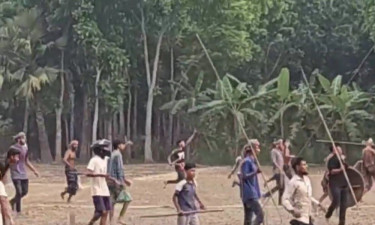 নগরকান্দায় আধিপত্য বিস্তার নিয়ে দুই পক্ষের সংঘর্ষ, আহত ১০