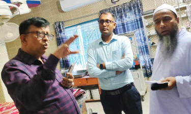 কলারোয়ায় সিভিল সার্জনের আকস্মিক অভিযান, ৫ ক্লিনিক ও ডায়াগনস্টিক সেন্টার বন্ধ