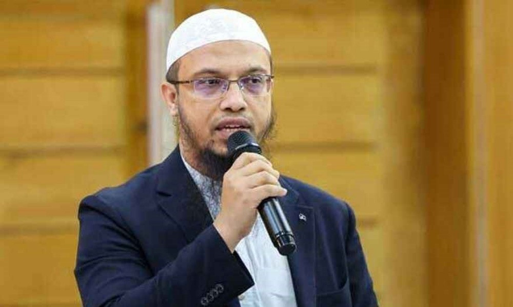 অস্ট্রেলিয়ার ভিসা বাতিল নিয়ে মুখ খুললেন আহমাদুল্লাহ