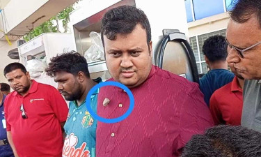 শ্যালো মেশিন ছাড়া ডিজেল না দেওয়ার ঘোষণা, এসি ল্যান্ডকে ইটপাটকেল নিক্ষেপ