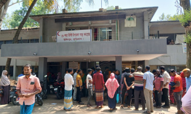 কুড়িগ্রামে ট্রাক্টরের ধাক্কায় অটোরিকশাচালকসহ নিহত ২