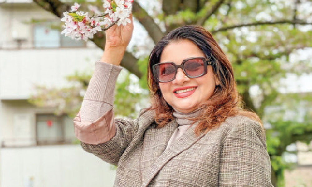 আজ আঁখি-রুমি গাইবেন জাপানে