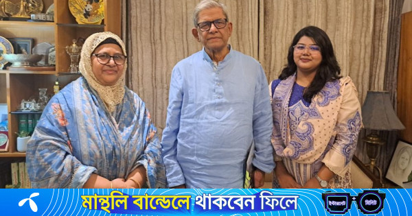 রংপুরে মনোনয়নপত্র সংগ্রহ করলেন প্রয়াত বিএনপি নেতা মোজাফফরের স্ত্রী সুফিয়া হোসেন