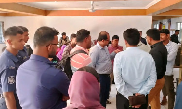 লাইসেন্স না থাকায় ফেনীতে আরো এক হাসপাতাল সিলগালা, রোগী স্থানান্তর