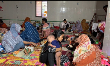 চাঁপাইনবাবগঞ্জে হাসপাতালে আরো ৫২ সন্দেহজনক হাম রোগী ভর্তি