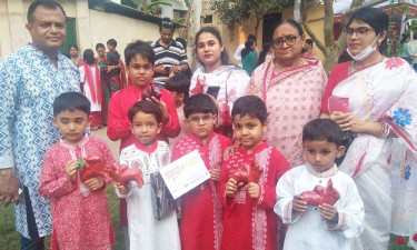 ব্রাহ্মণবাড়িয়ায় শিশুদের পছন্দমতো খেলনা কিনে দিল বসুন্ধরা শুভসংঘ