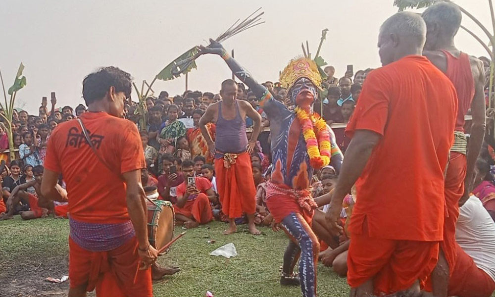 ছয়চিরি দীঘিপারে চড়ক পূজা, মেলা