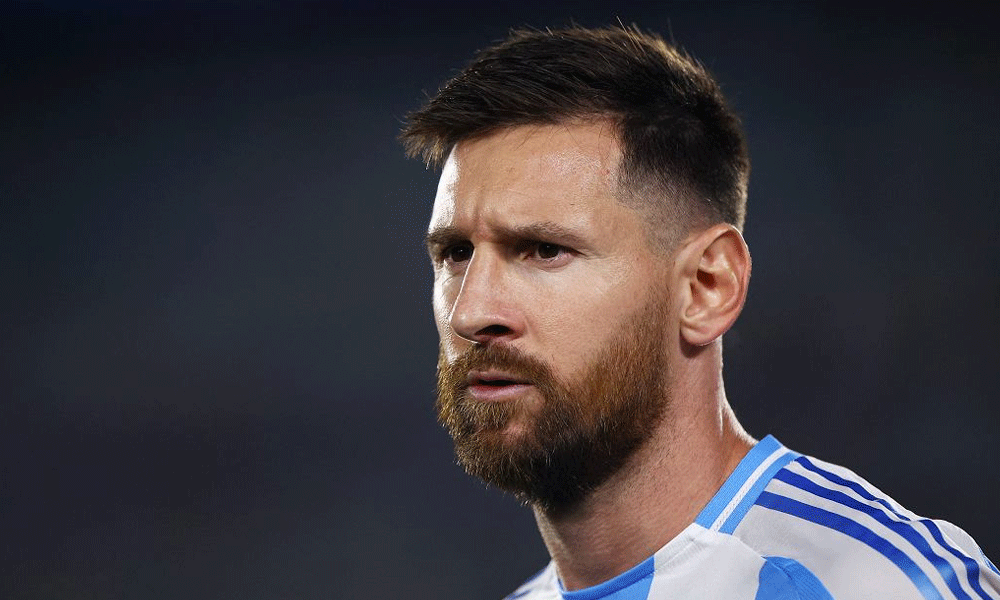 মেসির বিরুদ্ধে প্রতারণা মামলা