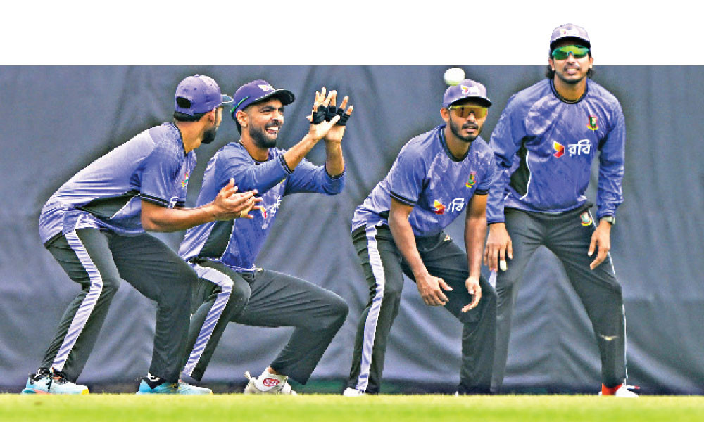 আত্মবিশ্বাসের খোঁজে নামছে বাংলাদেশ