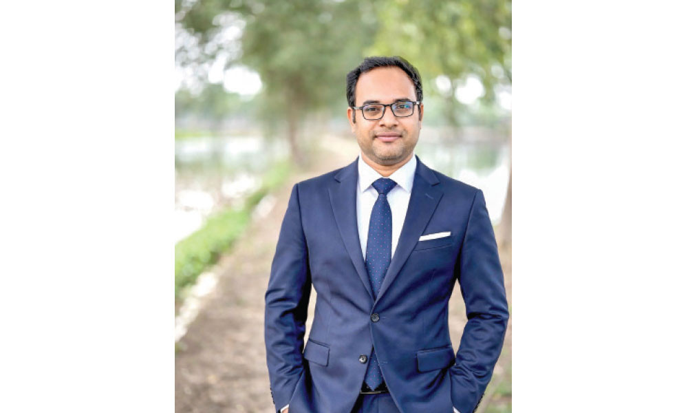 পুরো ভাইভায় প্রশ্ন করা হয়েছে ইংরেজিতে