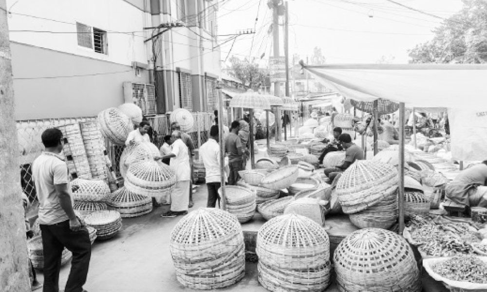 দিনাজপুরে বিলুপ্তির পথে বাঁশশিল্প