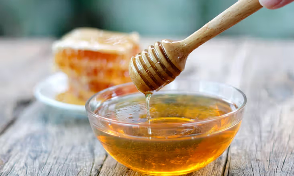 মধু কি ওজন কমাতে সাহায্য করে?