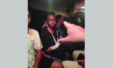 চবিতে সময় টিভির সাংবাদিক ও শিক্ষার্থীদের ওপর হামলা