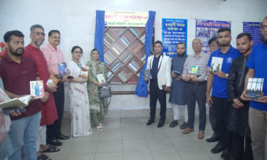 স্বপ্নযাত্রী অবসর পাঠাগারে বই উপহার দিল বসুন্ধরা শুভসংঘ