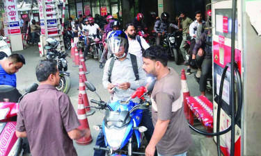 তেলের দাম সমন্বয় করায় সরকারকে সাধুবাদ জানাল পাম্প মালিক সমিতি