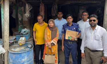 সার-কীটনাশকের দোকানে জ্বালানি তেল, পরে নিলামে বিক্রি