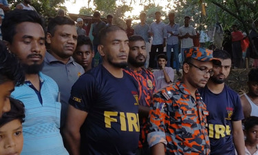 ডাকাতিয়া নদীতে গোসলে নেমে শিশুর মৃত্যু, নিখোঁজ ১